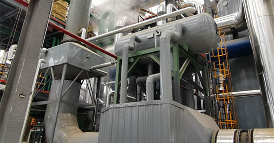 Nueva tecnología: introducción del calor de reacción que se utiliza para la deshumidificación del aire de proceso
